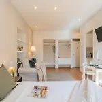 Mt By Rent * Como