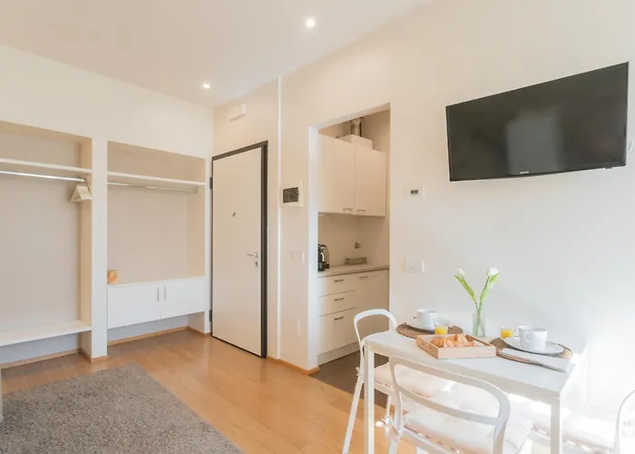 Mt By Rent Apartament *