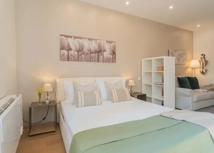 Mt By Rent Apartament